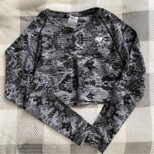 Women’s best cropped seamless top